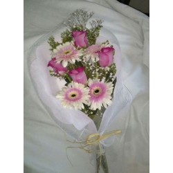 Ramo con Gerberas y Rosas